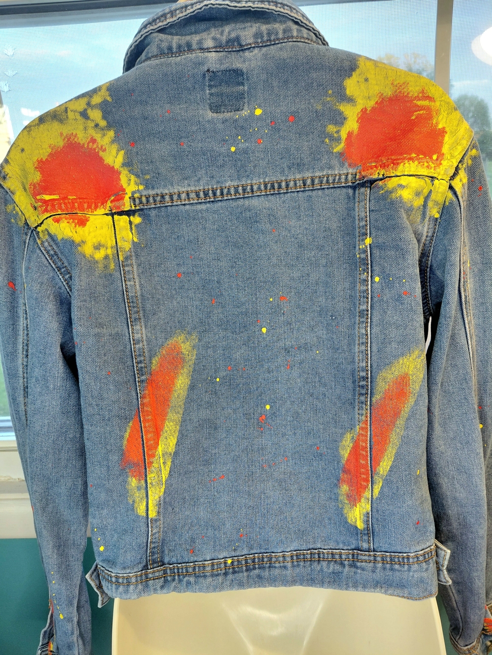 Boutique Hand Painted Denim Jacket with Graffiti Art Detail. EUC. Size M. - Picture 11 of 13